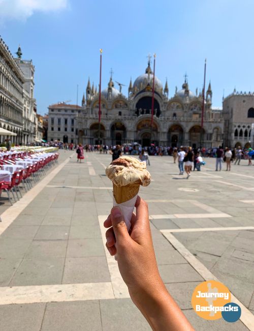 義大利自由行威尼斯必去景點：義式冰淇淋提拉米蘇口味（圖／酒妮背包攝）