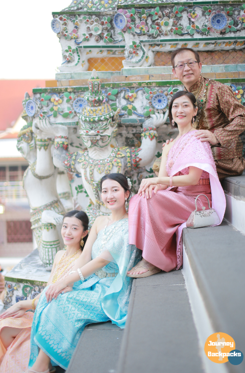 泰國曼谷鄭王廟泰服體驗（圖／Natcha Thai Costume攝影師攝）